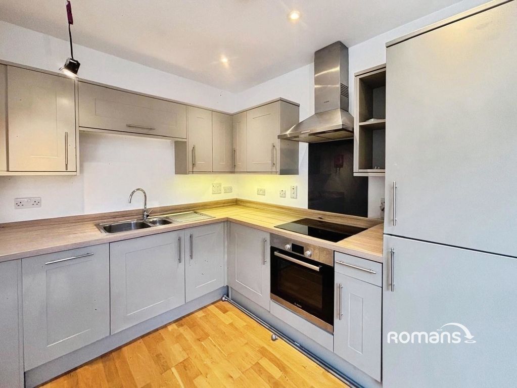 Property photo 2 of 7 Pbox-Img.Jpg
