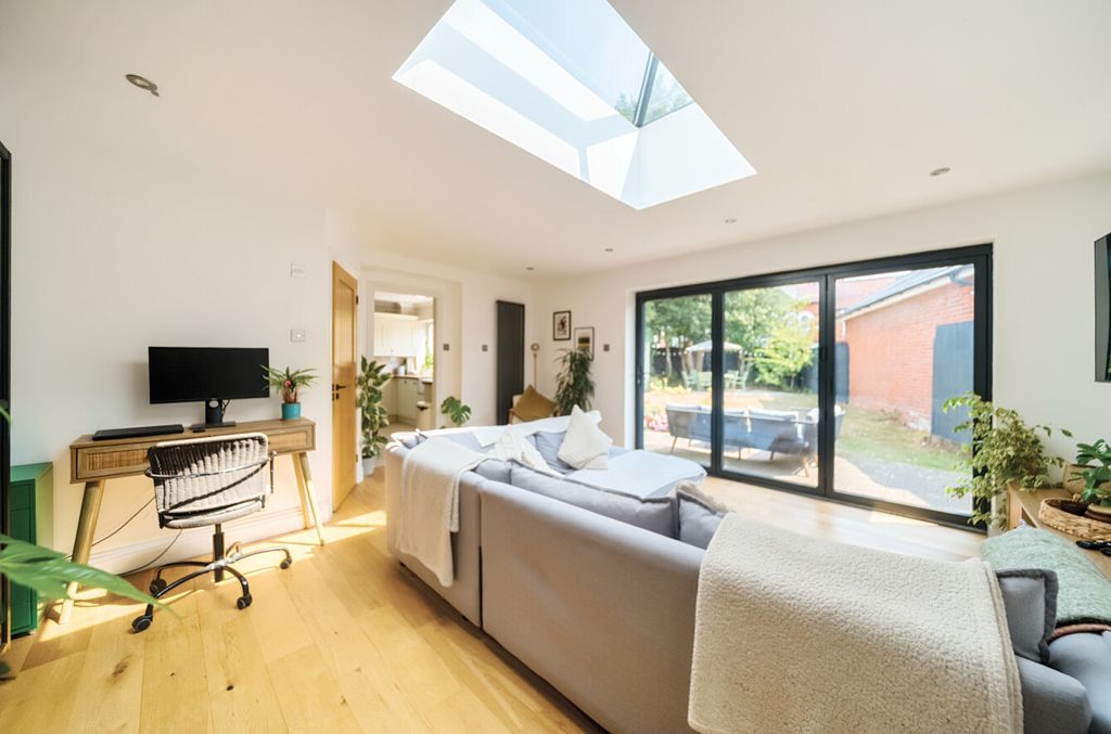Property photo 3 of 16 1342594-12-68A475...