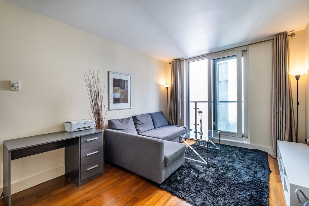 Property photo 1 of 10 Balmoral-Apartmen...