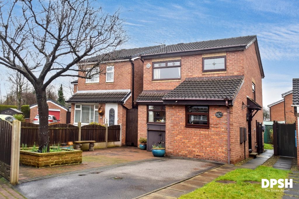 Property photo 1 of 26