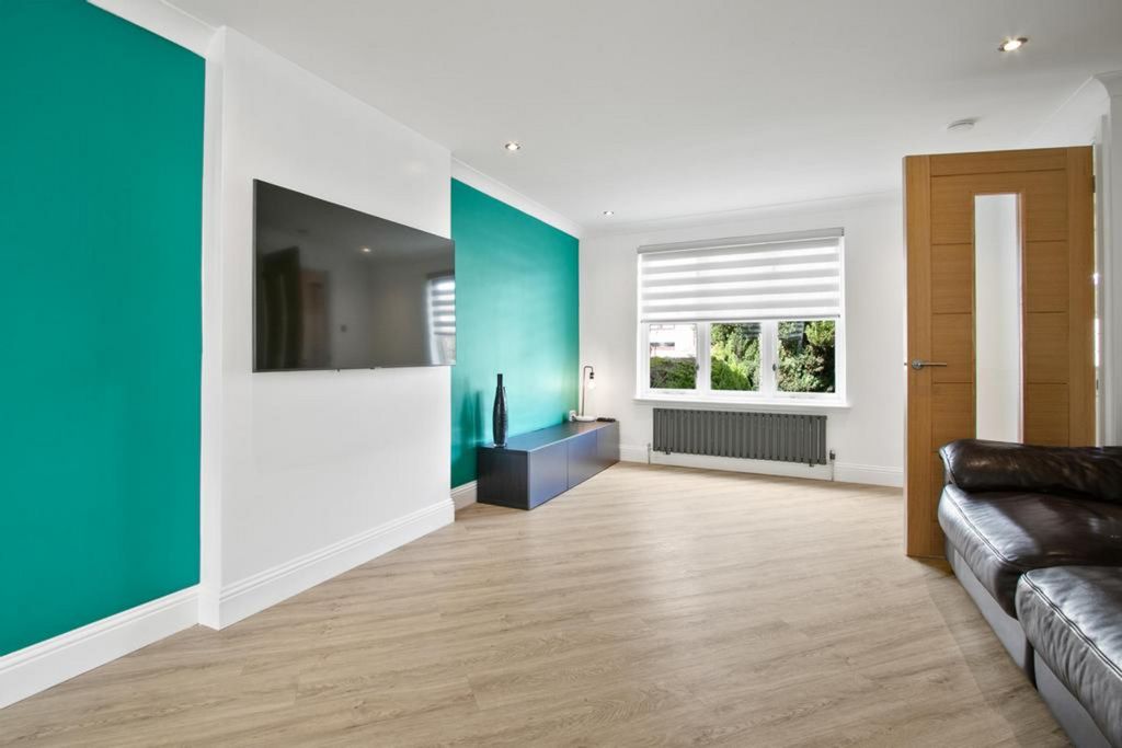 Property photo 2 of 30