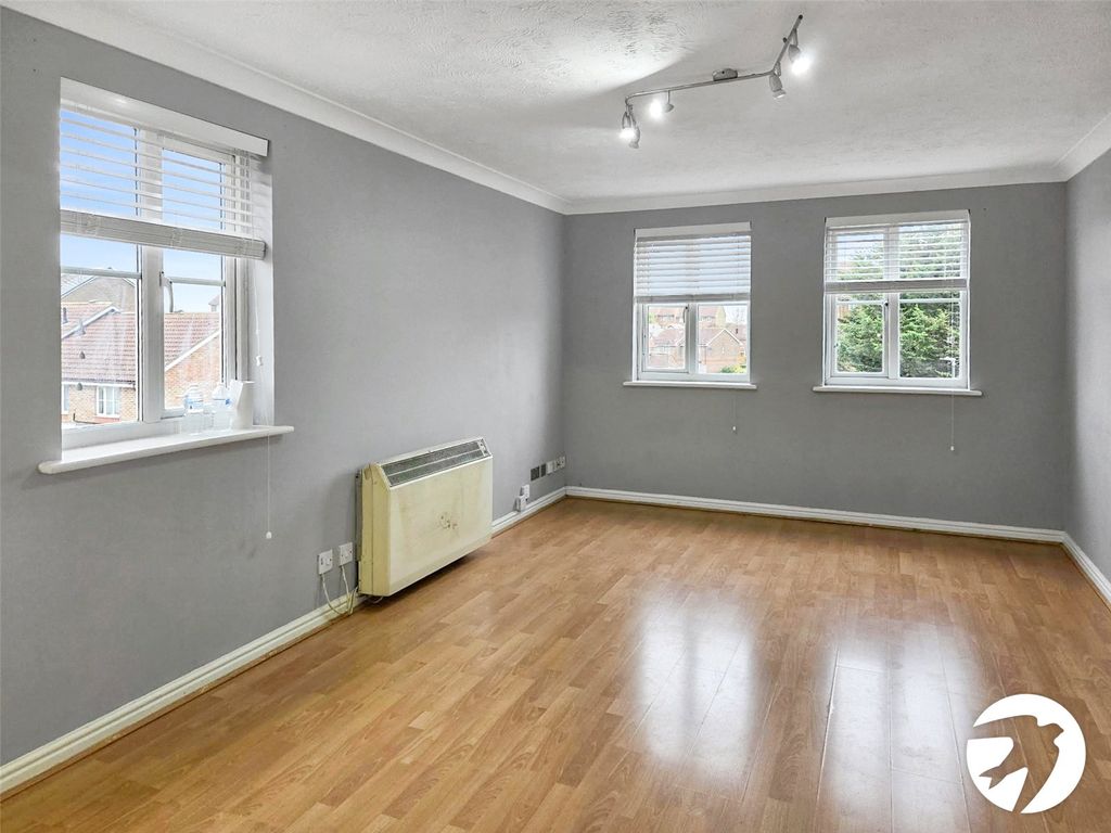 Property photo 2 of 7 Picture No. 09