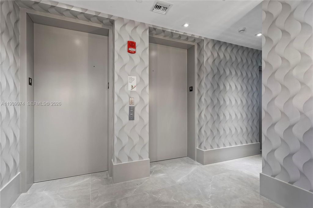 Property photo 2 of 44