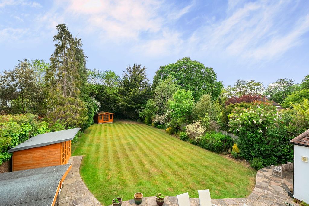 Property photo 3 of 29