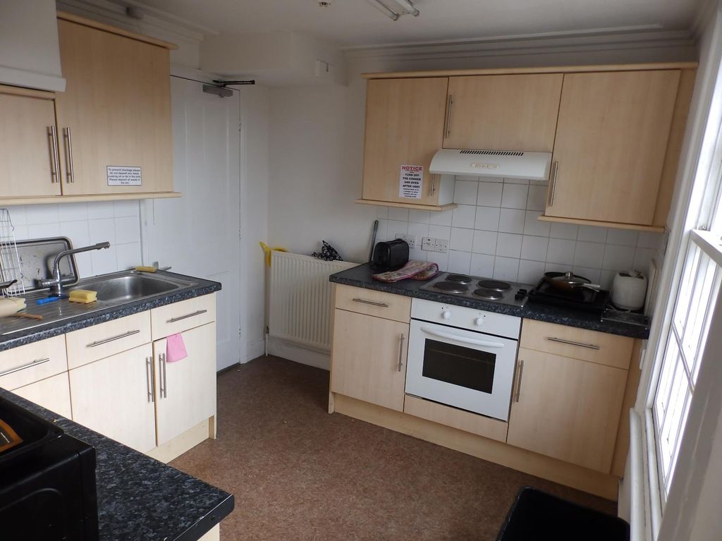 Property photo 3 of 5 Picture 3