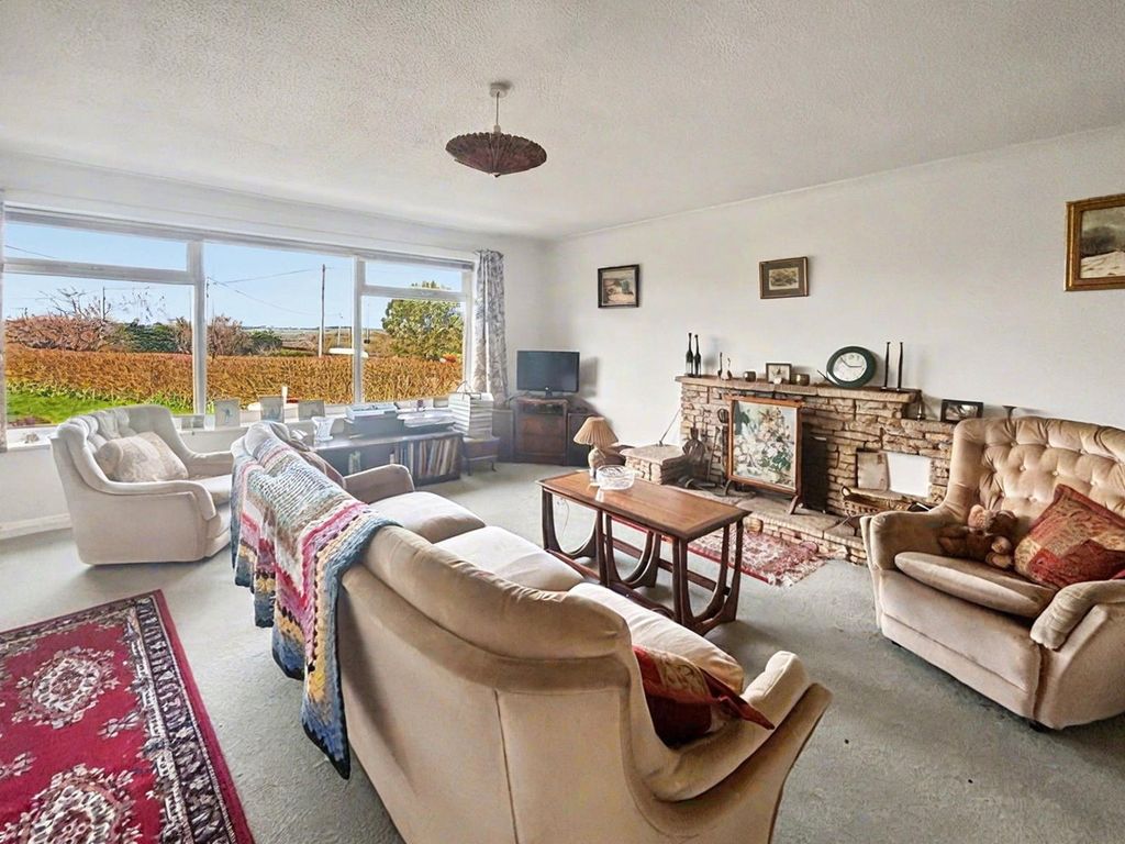 Property photo 2 of 11 Picture No. 09