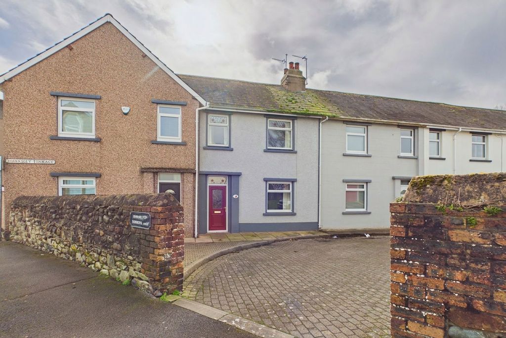 Property photo 1 of 14