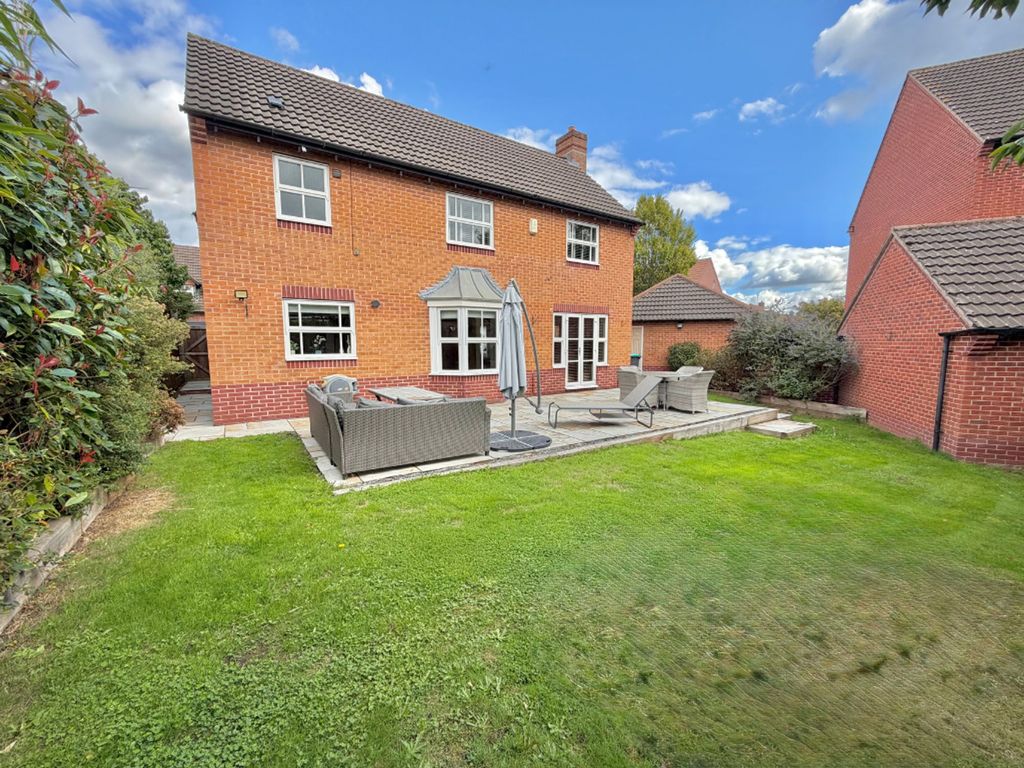 Property photo 2 of 29