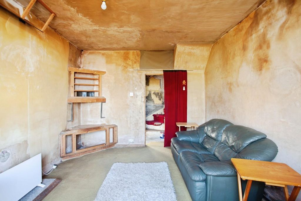 Property photo 3 of 28 Img_4937.Jpg