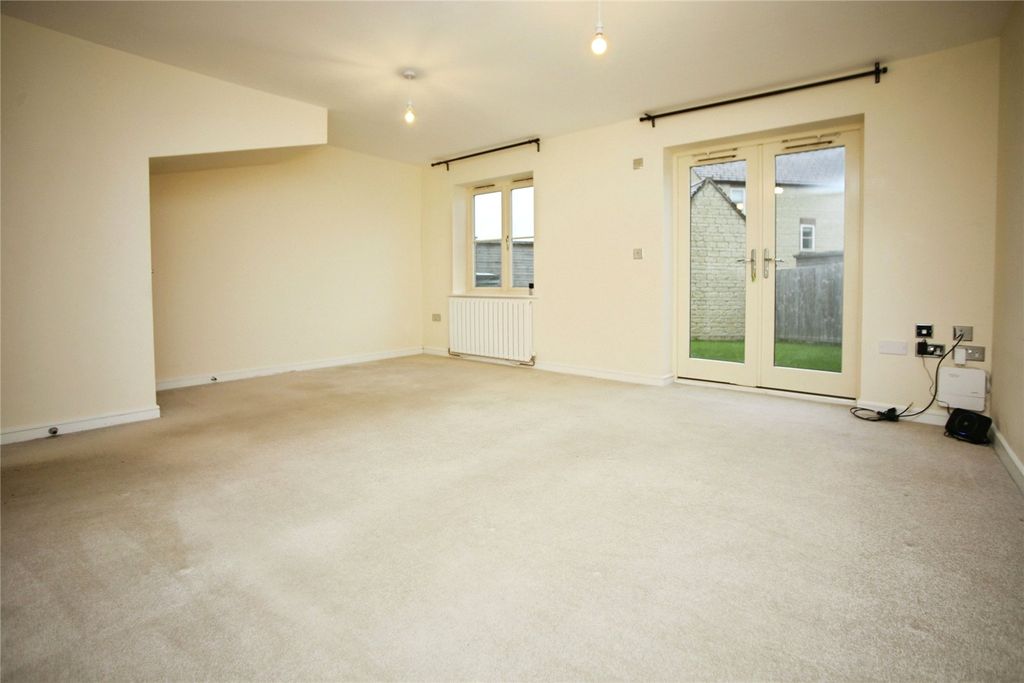 Property photo 3 of 10 Picture No. 15