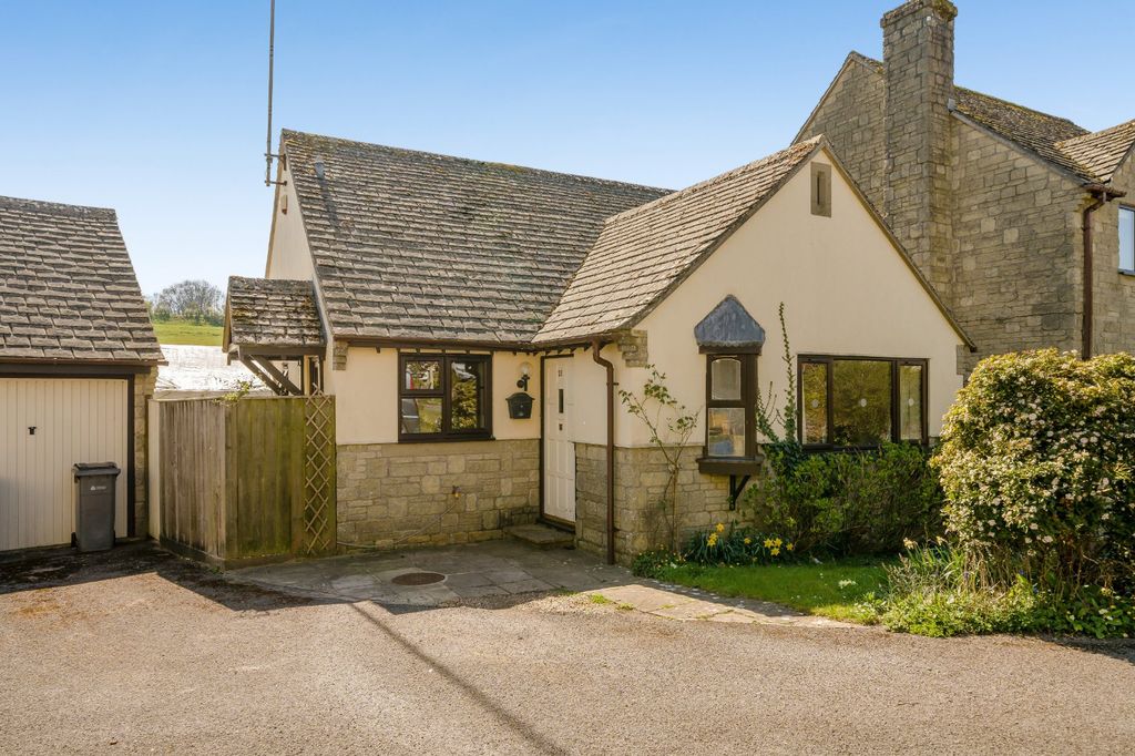 Property photo 1 of 9 Picture No. 05