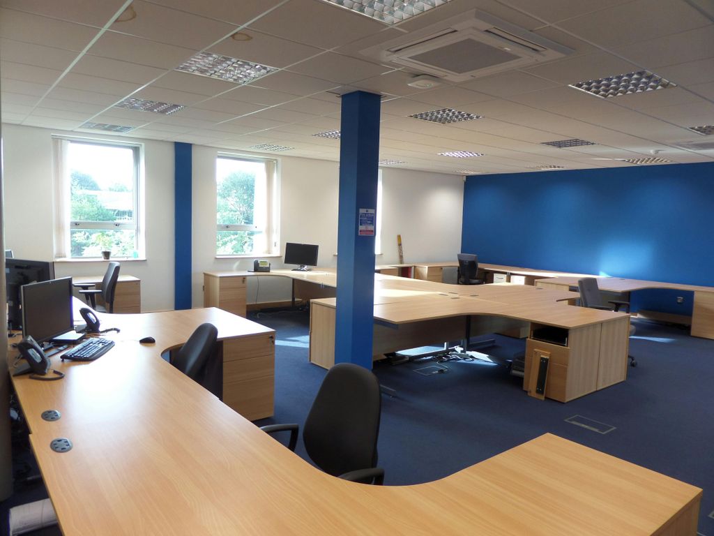 Property photo 3 of 17 Ff 5.Jpg