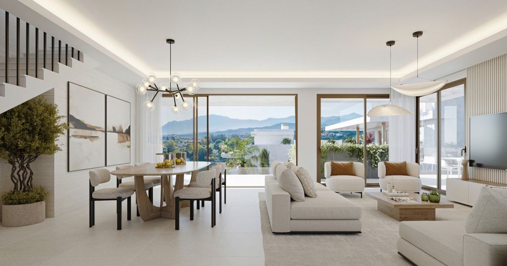 Property photo 3 of 11 Photo 2