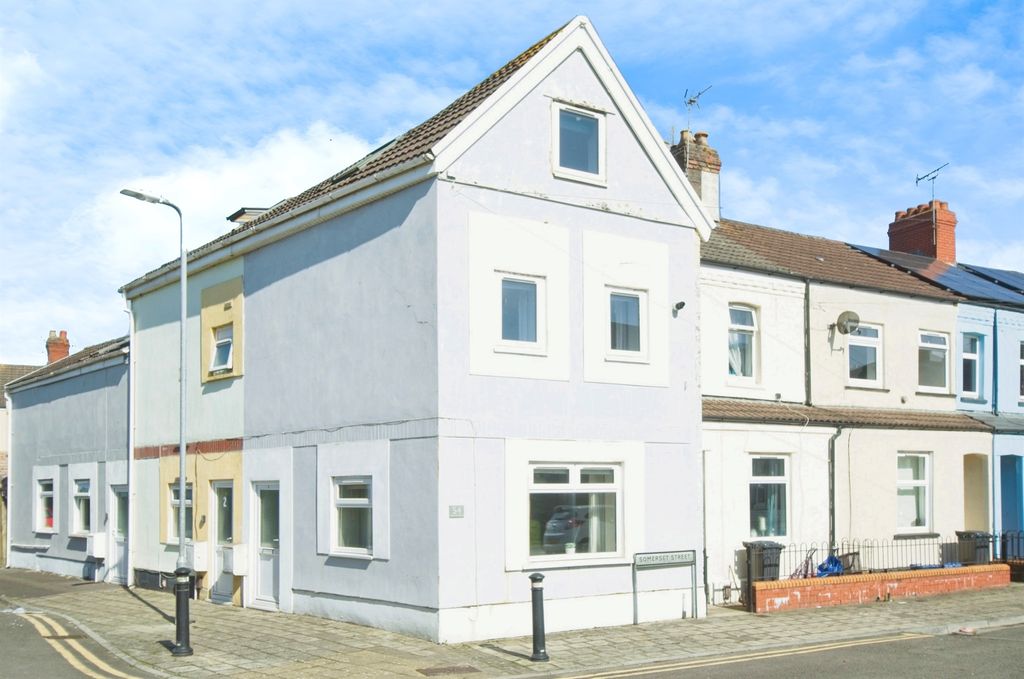 Property photo 1 of 11