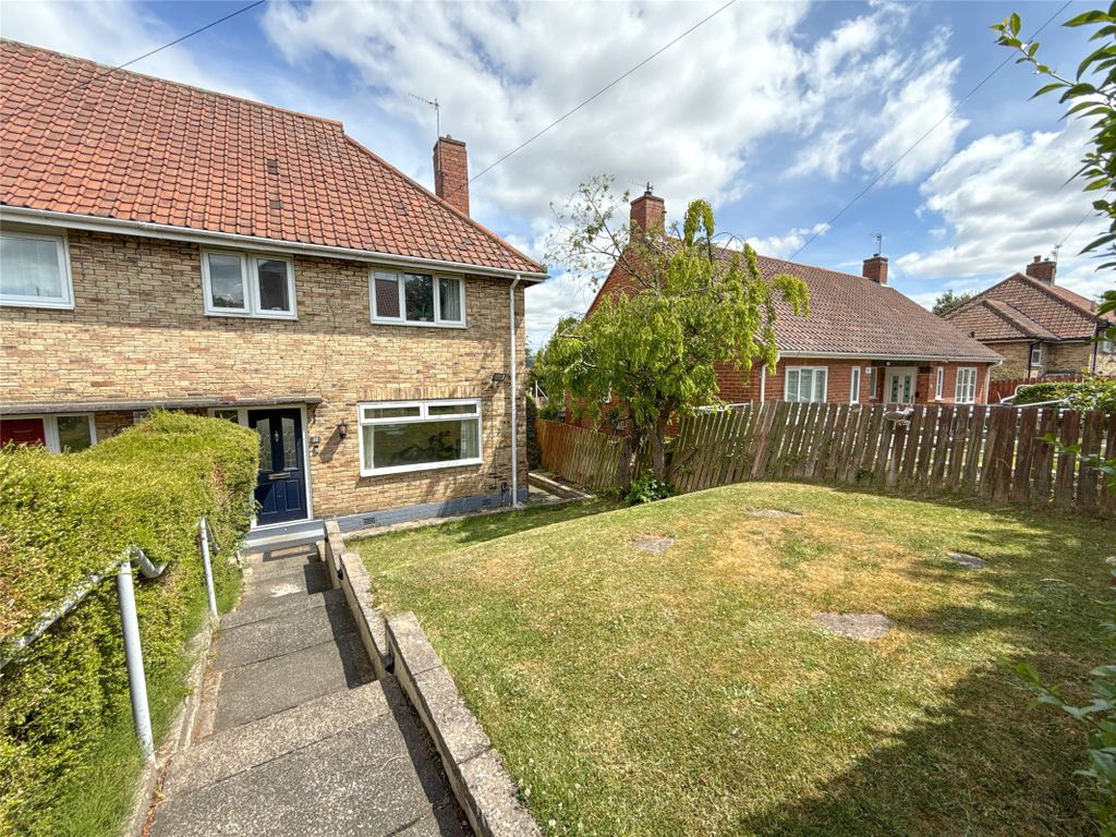 Property photo 1 of 21 External