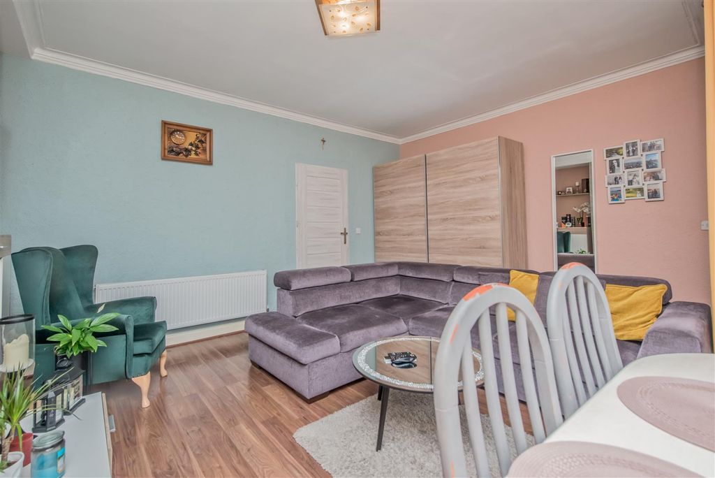 Property photo 3 of 32 Living Room: