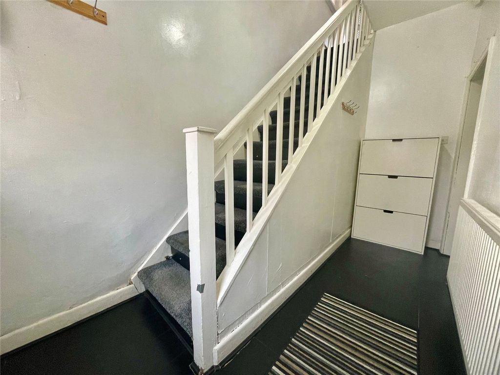 Property photo 3 of 15 Hallway