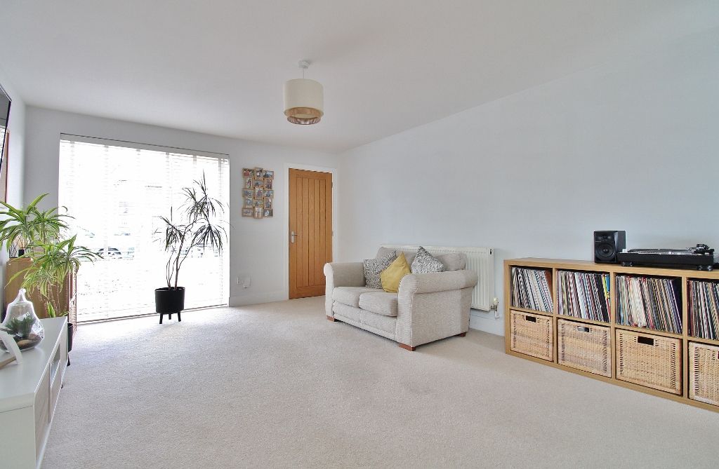 Property photo 3 of 26