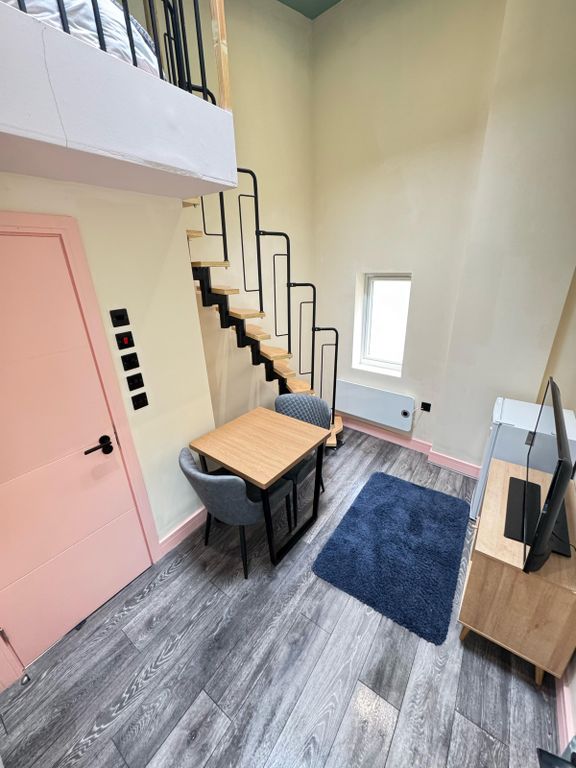 Property photo 2 of 15 Gallery