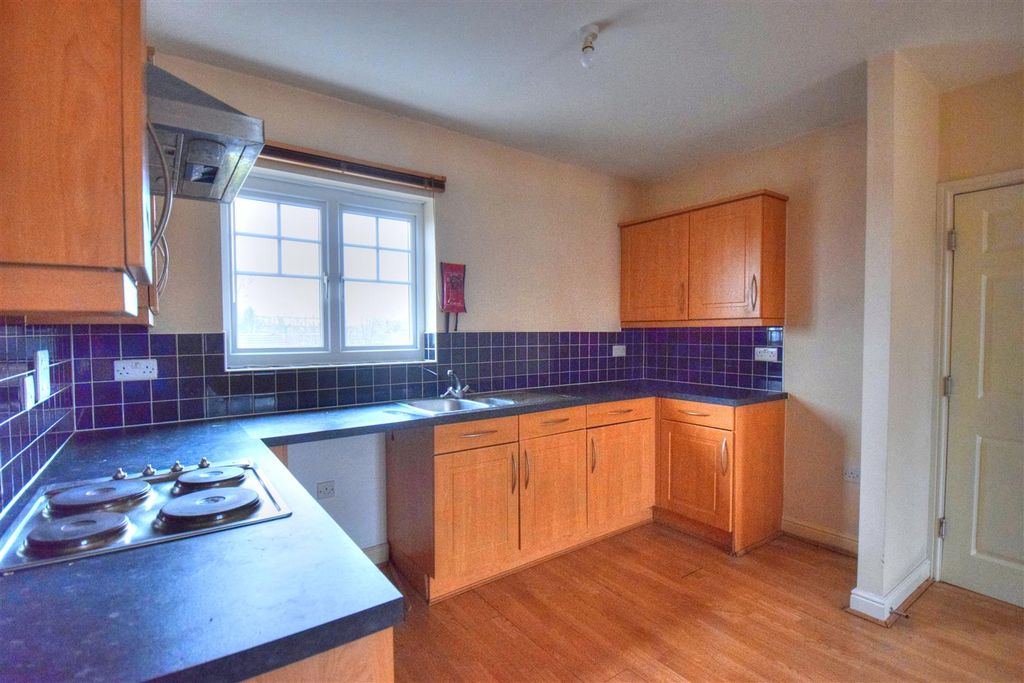 Property photo 2 of 18 Dsc_0864_Smooth 3.Jpg