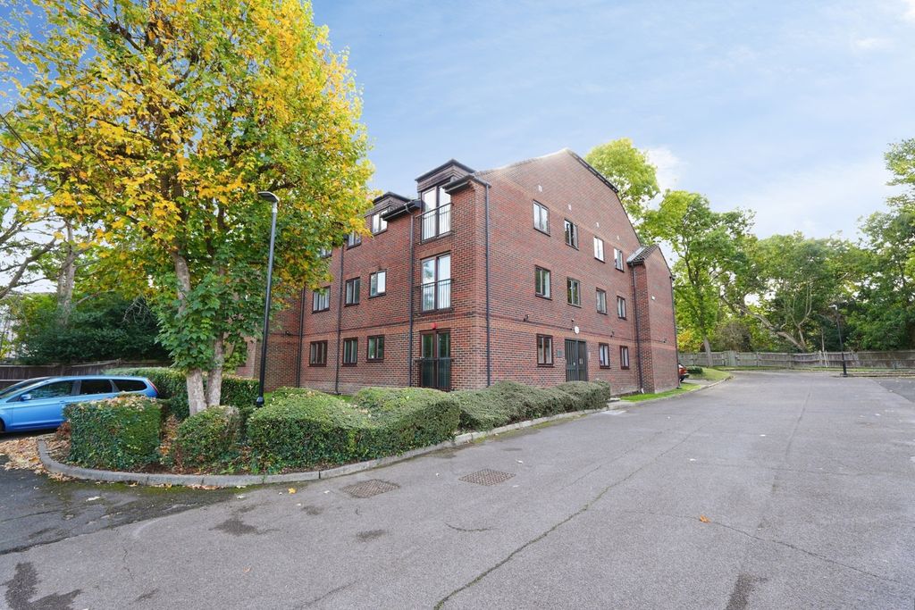 Property photo 1 of 14 Pbox-Img.Jpg