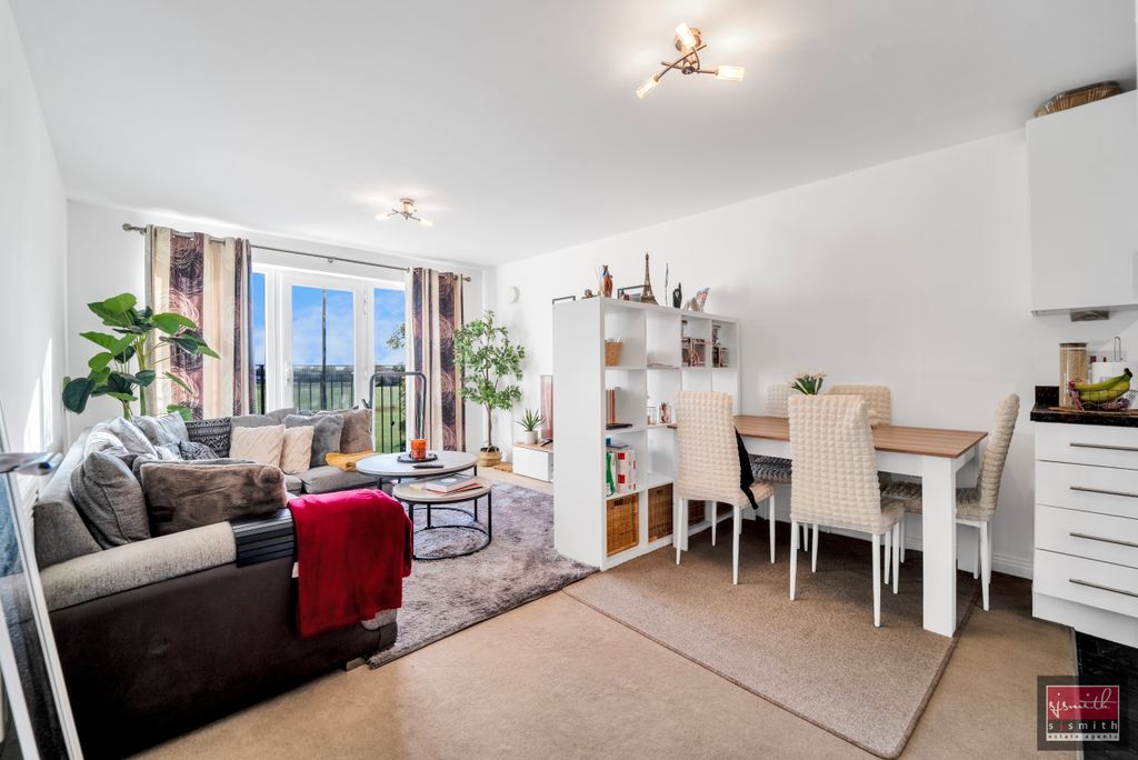 Property photo 2 of 9 Dsc09902