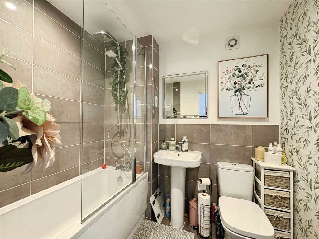 Property photo 3 of 10 Picture No. 09