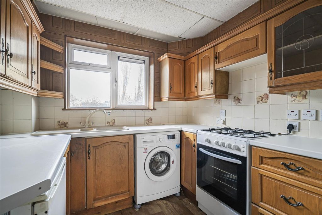 Property photo 3 of 22 3