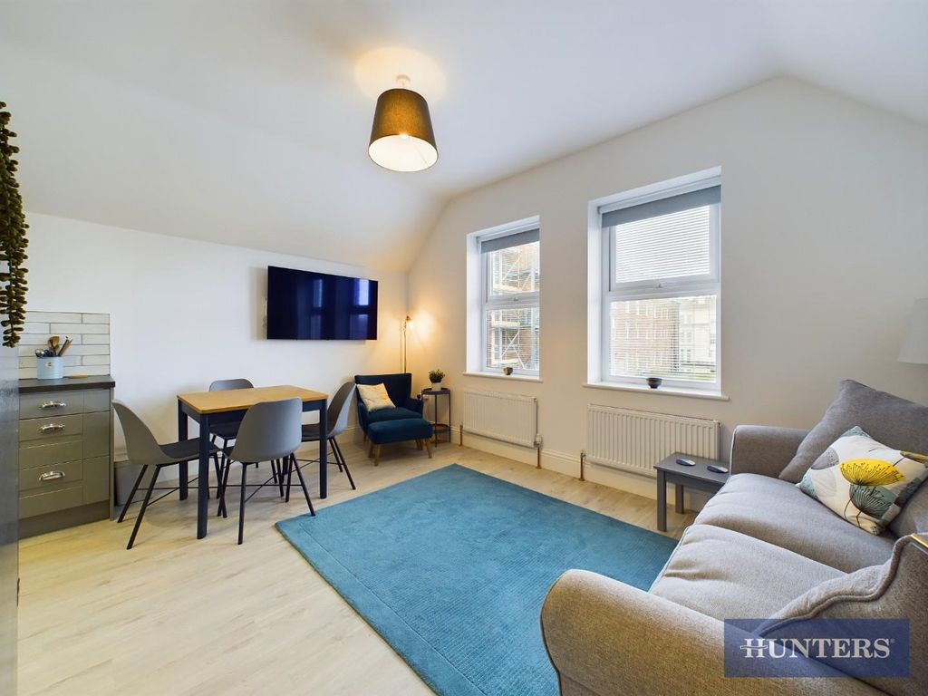 Property photo 3 of 11 Open Plan Living Area