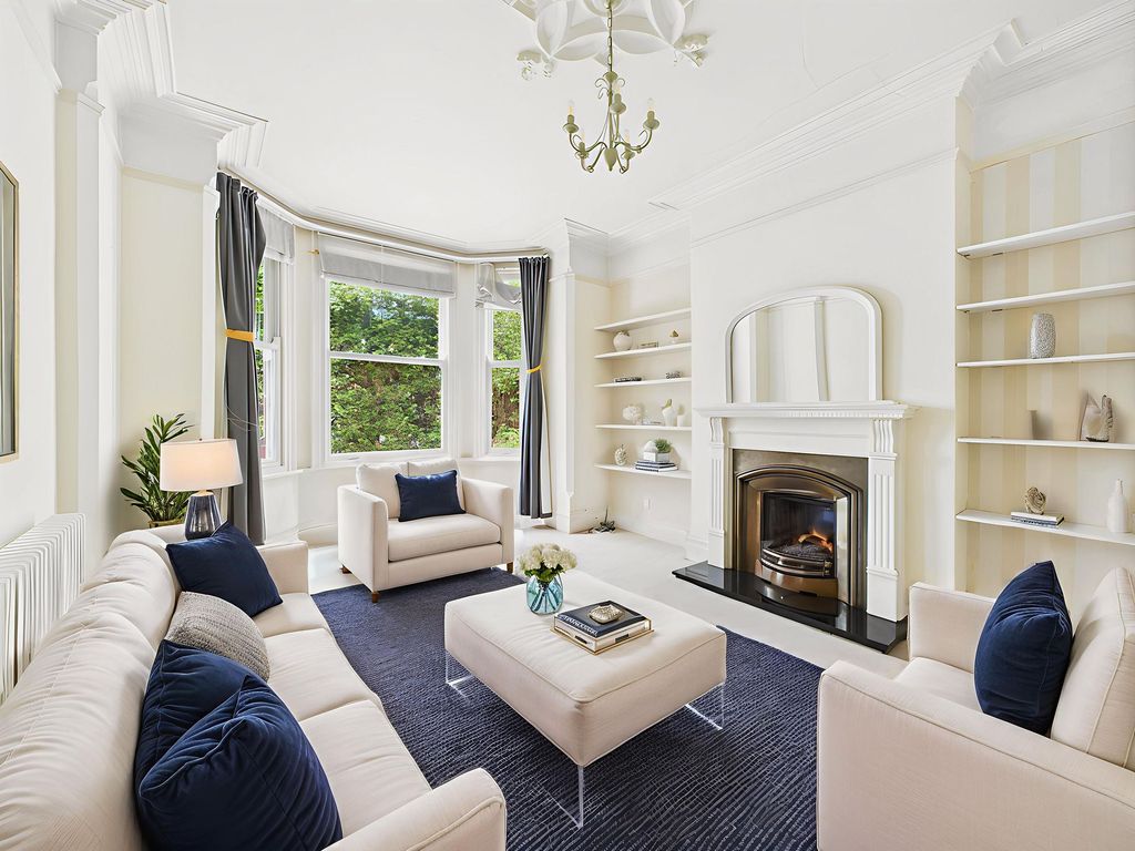 Property photo 2 of 34 Lounge (Virtually Furnished)