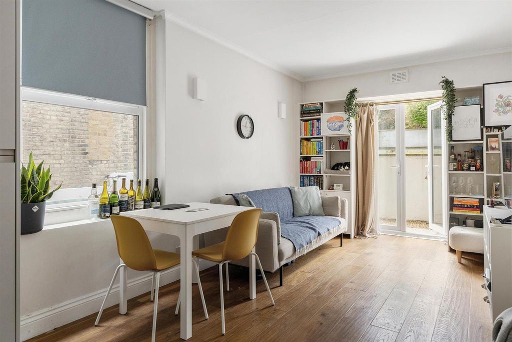 Property photo 1 of 18 Pbck6666.Jpg