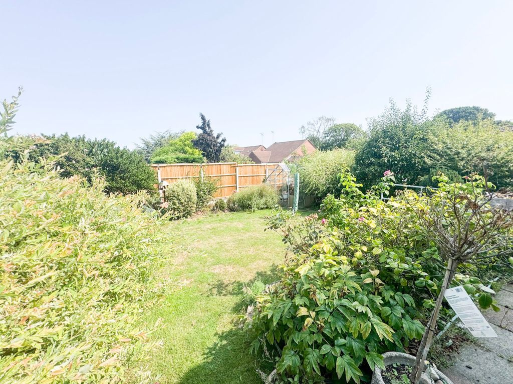 Property photo 2 of 6