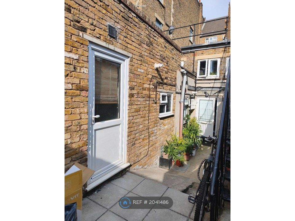 Property photo 2 of 5