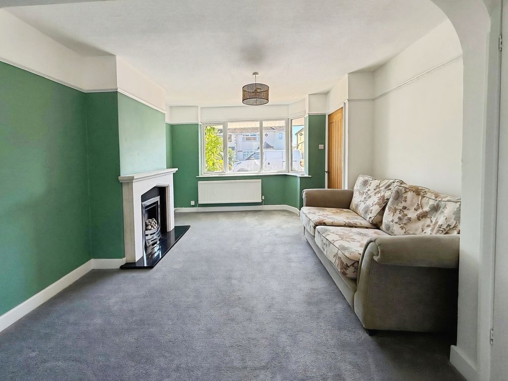 Property photo 2 of 11 Photo 5