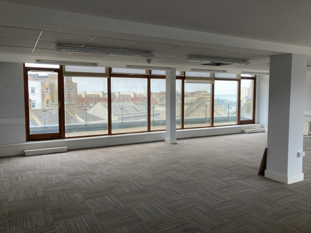 Property photo 2 of 9 6021.Jpeg