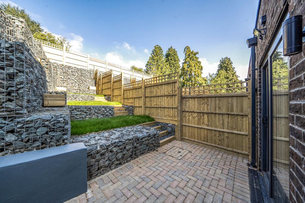 Property photo 3 of 20 Rear Garden
