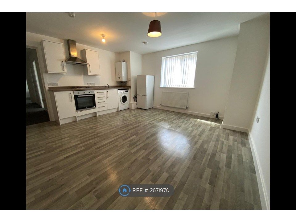 Property photo 2 of 7 Open Plan Kitchen / Living Room