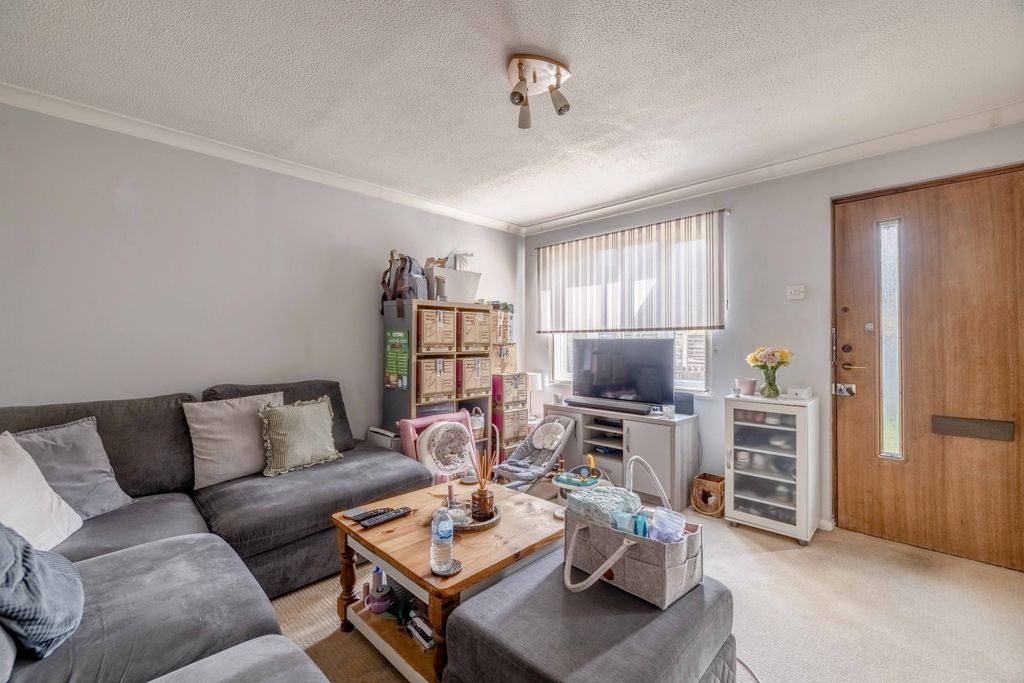 Property photo 2 of 6 04CC (4 Of 7)