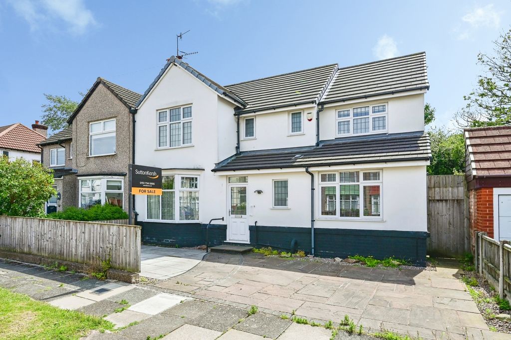Property photo 1 of 30 Pbox-Img.Jpg