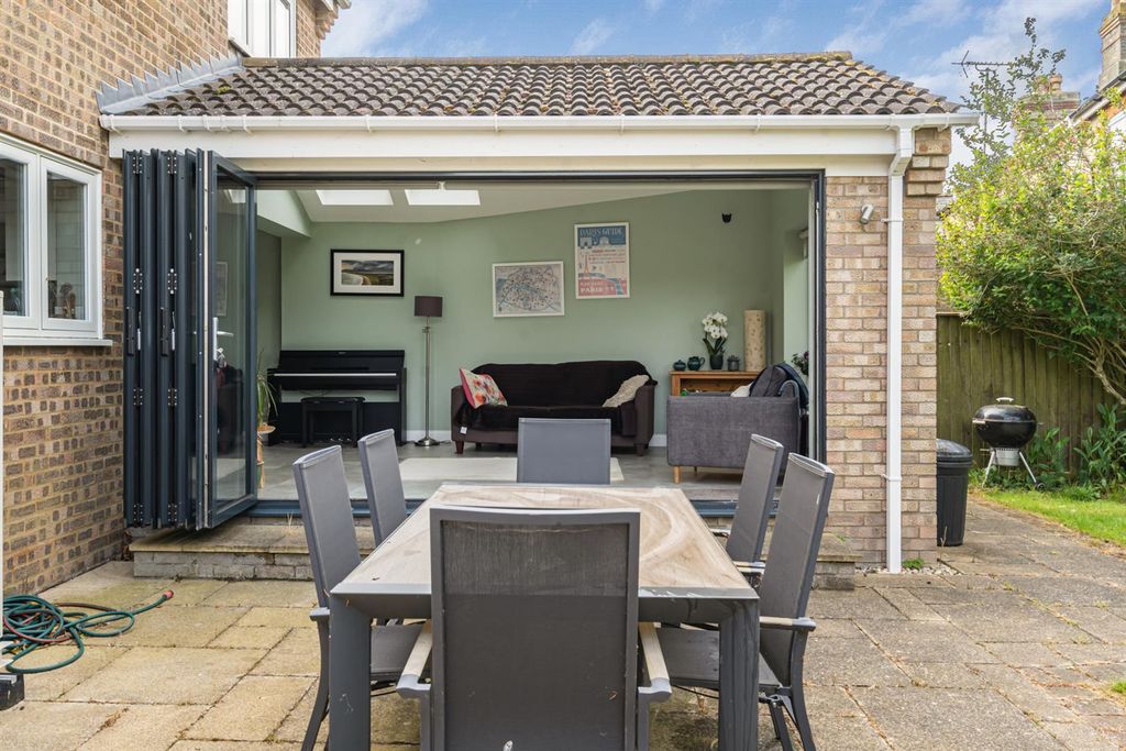 Property photo 3 of 27 66_81558.Jpg