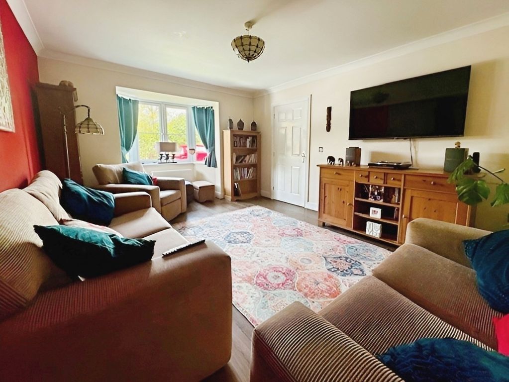 Property photo 2 of 17