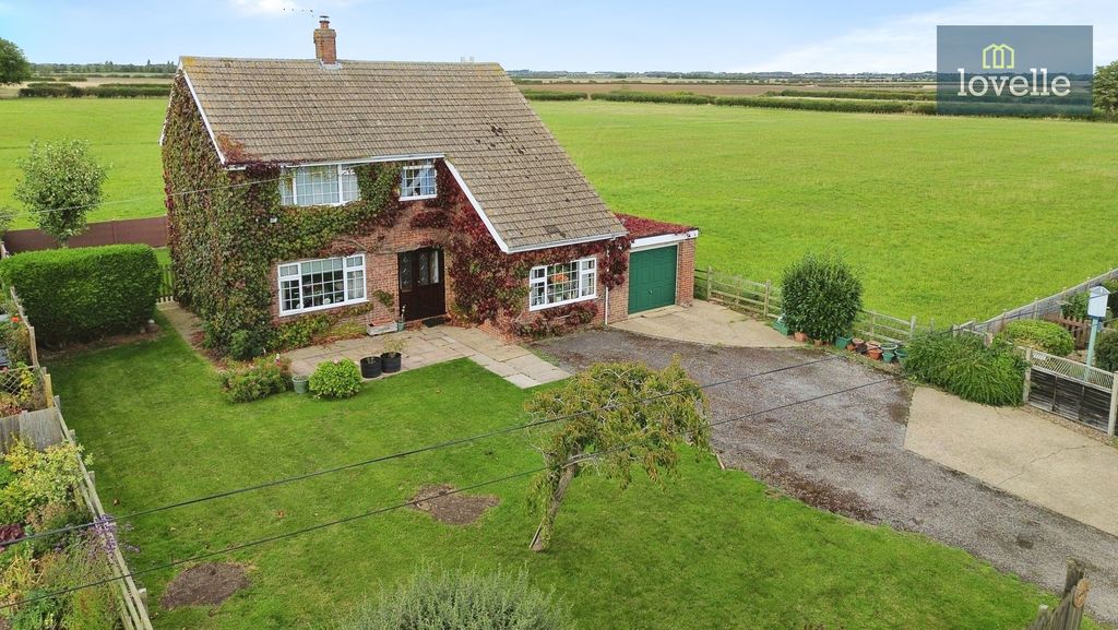 Property photo 1 of 23