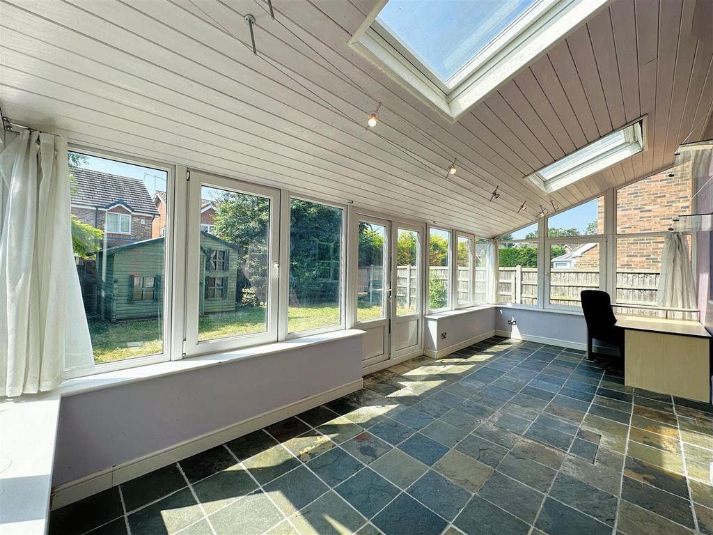 Property photo 3 of 18