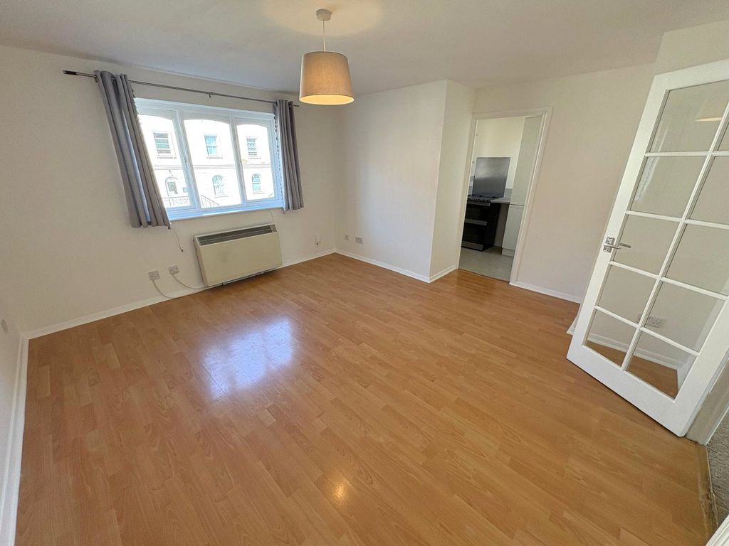 Property photo 3 of 13 Picture No. 10