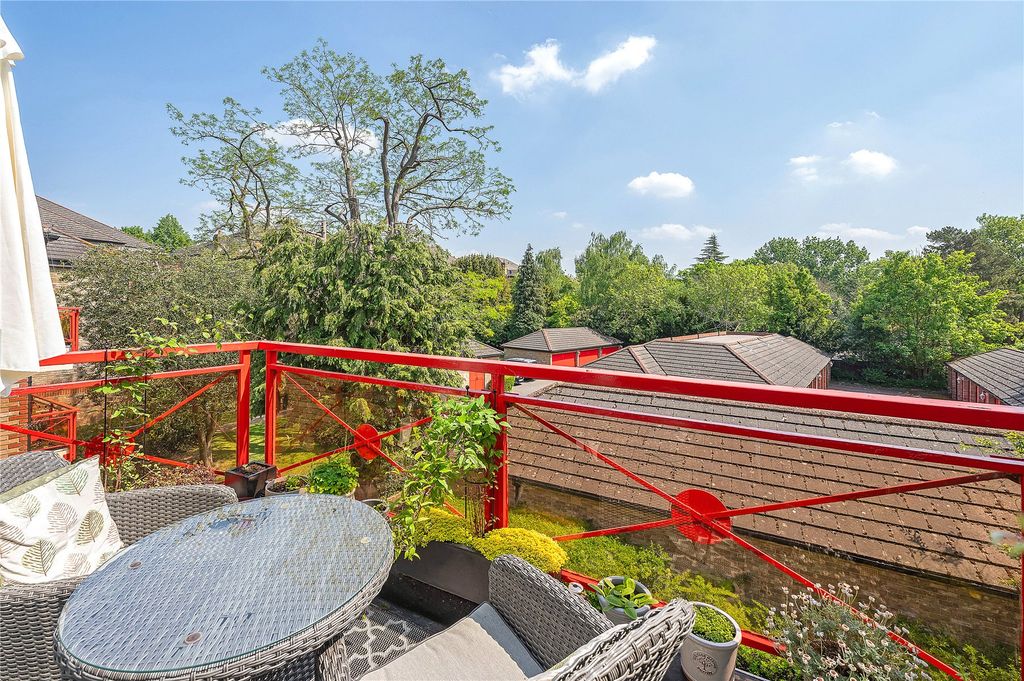 Property photo 2 of 10 Picture No. 06