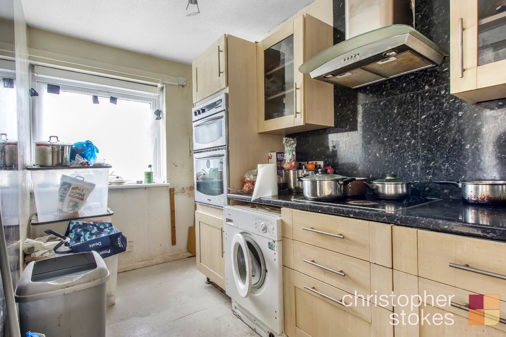Property photo 3 of 11 4817293