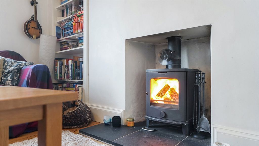 Property photo 3 of 26 Fireplace