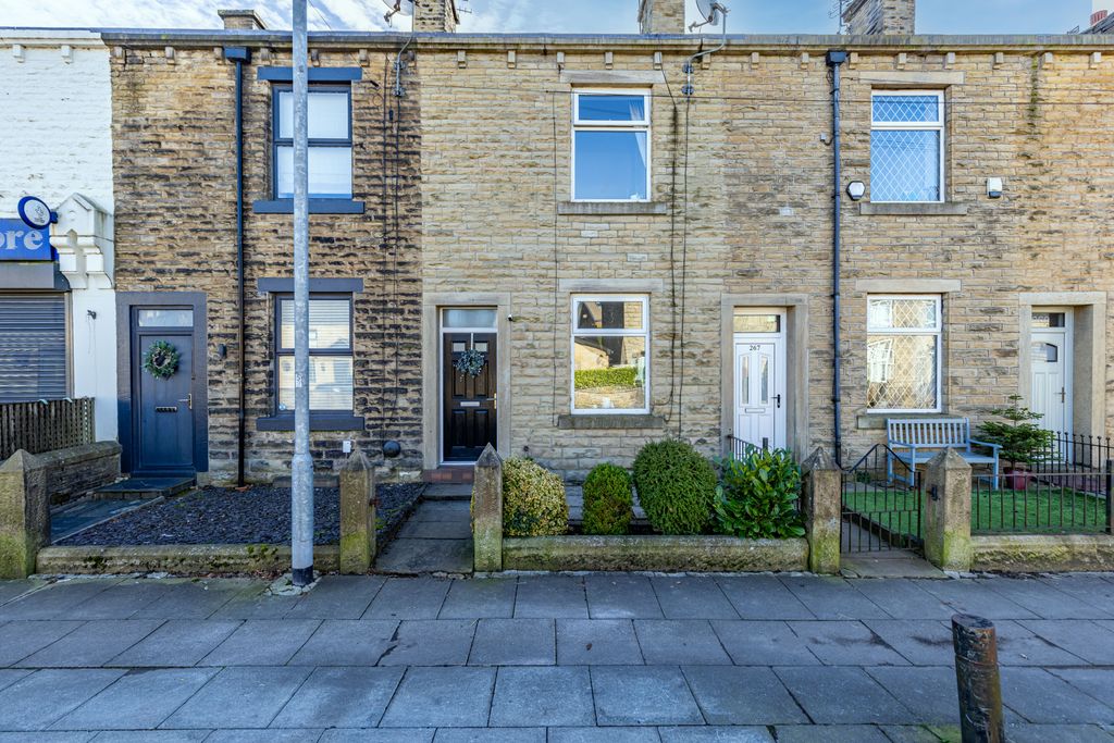 Property photo 1 of 19