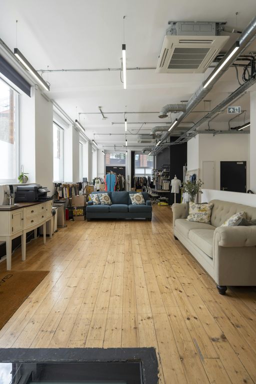 Property photo 3 of 11 Ground Floor