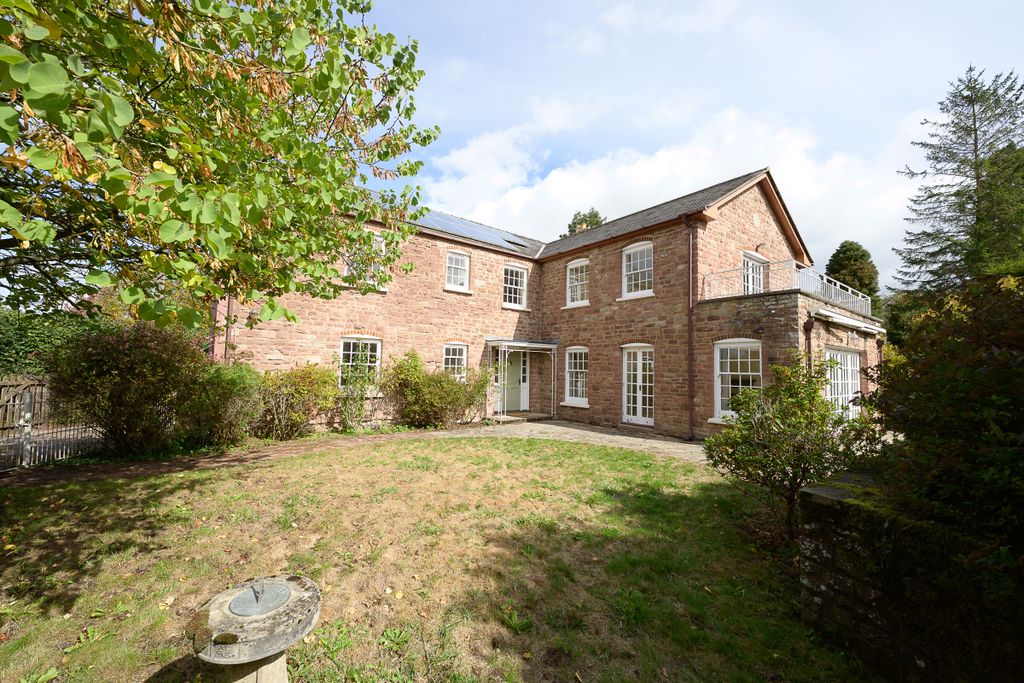 Property photo 1 of 26 Lower Weston House-51